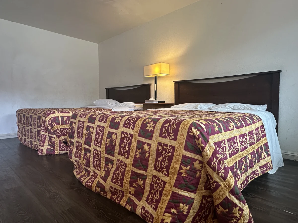 Double Queen Beds at Palm Inn Motel, Rosemead